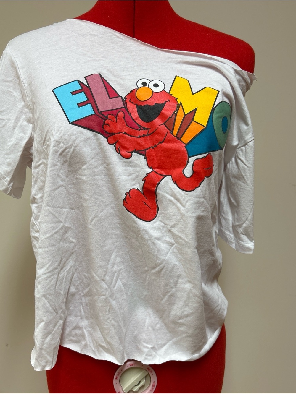 Sesame Street Elmo White Graphic Short Sleeve Tee